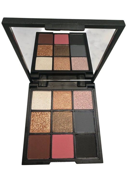 Eyeconic Eyeshadow Palette